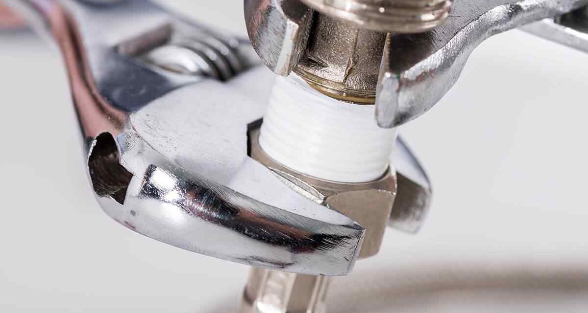 https://www.holtplumbing.ca/wp-content/uploads/2018/10/inner_service_04-1200x640.jpg